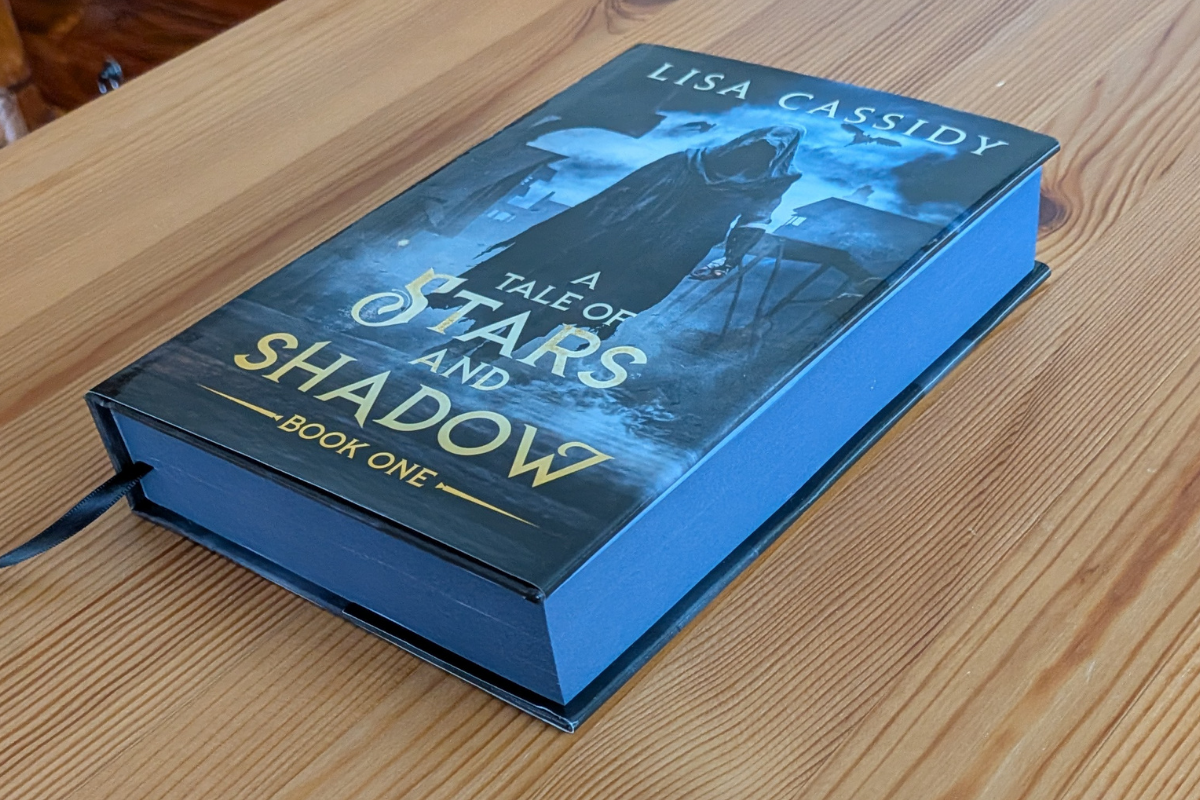 A Tale of Stars and Shadow Special Edition sprayed edges